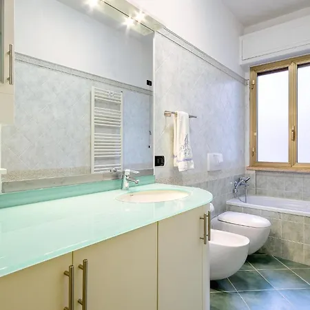 Appartamento Cozy In With Wifi